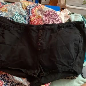 Plus size short shorts